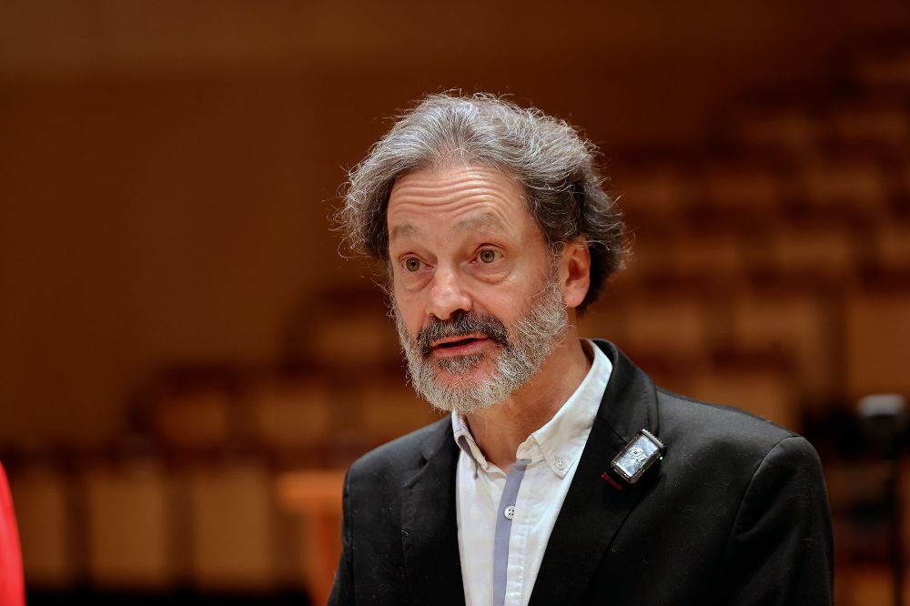 "Desde el comienzo, la Universidad de Chile, a través de su equipo de arquitectos y del CEAC, nos dejó claro que buscaban una sala icónica, con un comportamiento acústico acorde al estado del arte", señaló el especialista tras la inauguración de la Sala.